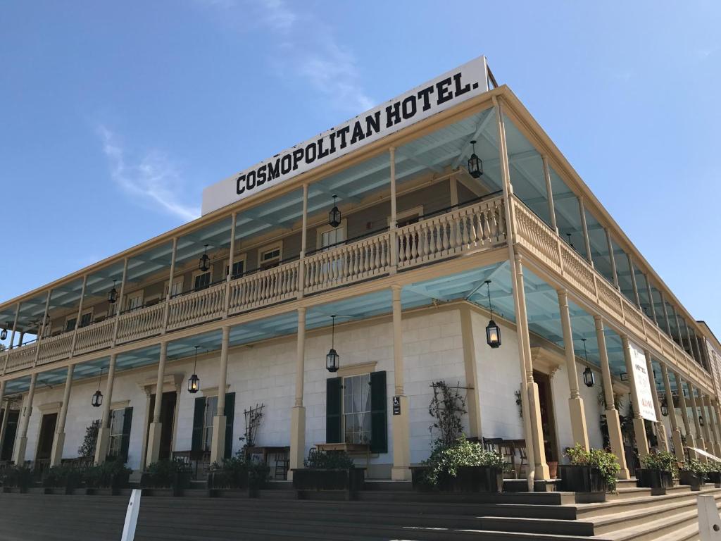 Cosmopolitan Hotel - main image