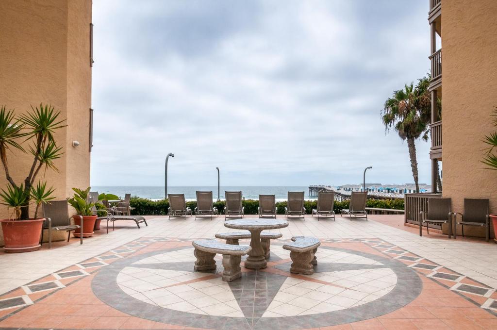 See the Sea Pacific Beach - main image