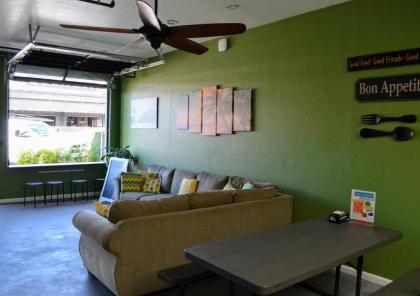 California Dreams Hostel - Pacific Beach - image 5