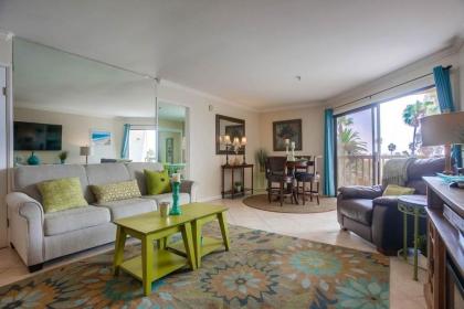 See the Sea 52 Condo - image 5