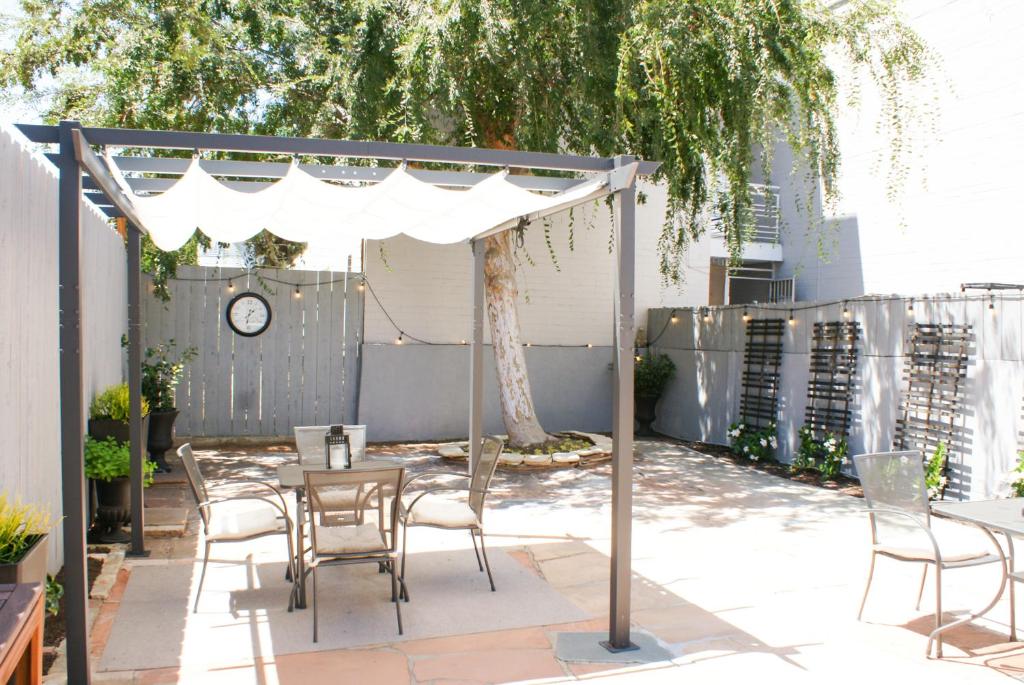 Cortez Hill Studio - main image