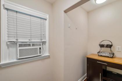 Cortez Hill Studio - image 5