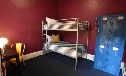 Gaslamp Hostel - image 5