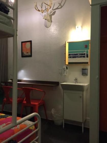 HI San Francisco Downtown Hostel - image 4