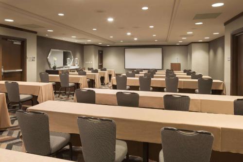 Hyatt Regency San Francisco - image 3