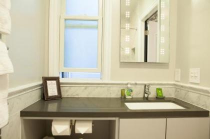 Monte Cristo Bed and Breakfast - image 4