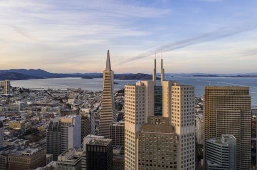 Four Seasons Hotel San Francisco at Embarcadero - main image