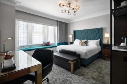 Courtyard by Marriott San Francisco Downtown/Van Ness Ave - image 2