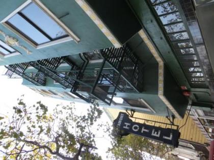 Perramont Hotel - image 2