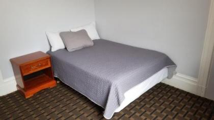 Perramont Hotel - image 4