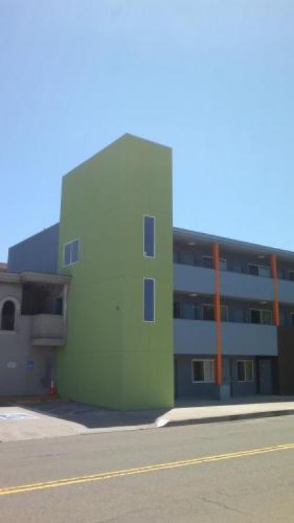 Rodeway Inn & Suites Ocean Beach