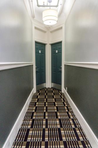 Ram's Hotel - image 5