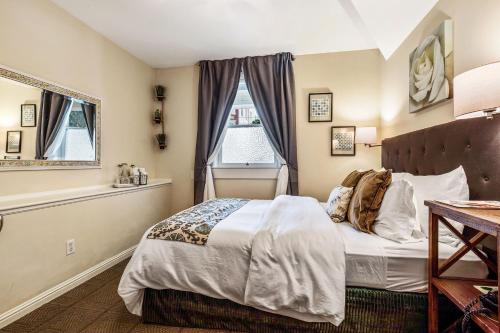 Parker Guest House - image 5