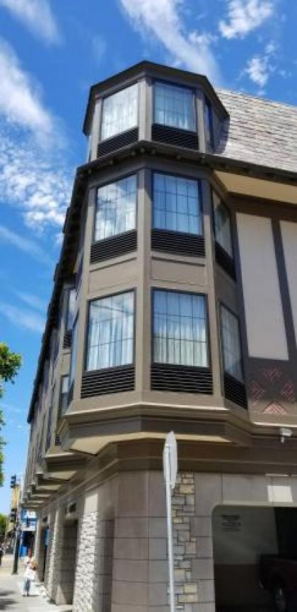 Chelsea Inn - image 3