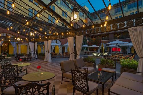 Hotel Valencia Santana Row - image 2