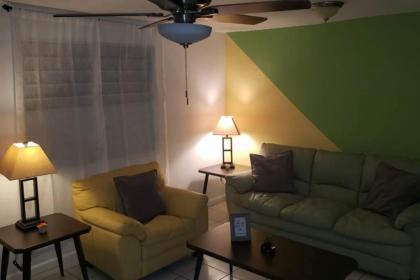 Tranquility Tropical Apartment - image 1