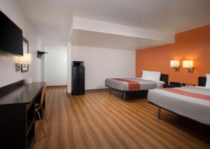 Motel 6-San Luis Obispo CA - South - image 15