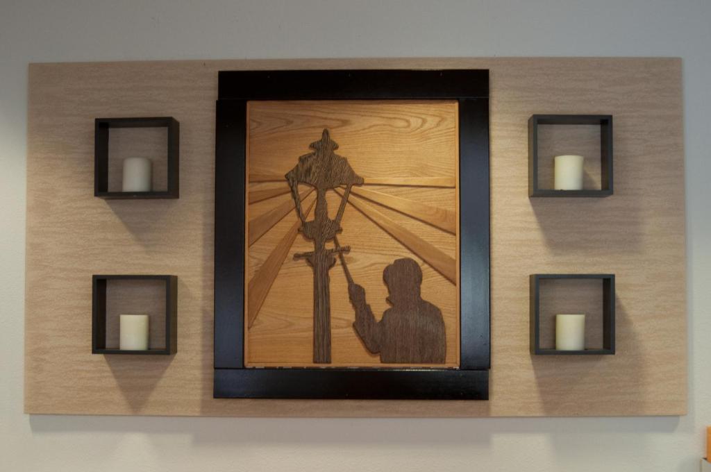 Lamplighter Inn & Suites - image 3
