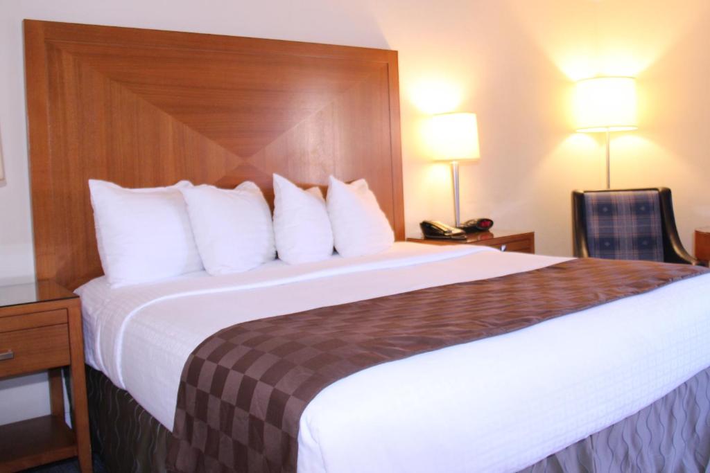 Inn at San Luis Obispo - image 7