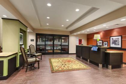 Hampton Inn & Suites San Luis Obispo - image 9