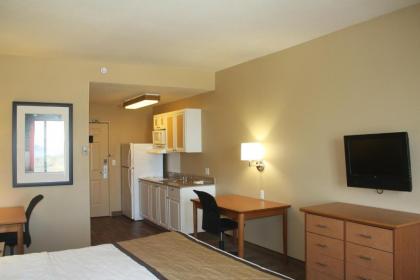 Extended Stay America Suites - San Rafael - Francisco Blvd East - image 6