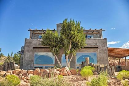 Secluded San Ysidro House with Desert Views!