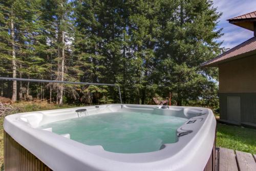 RiverPoint Retreat - main image