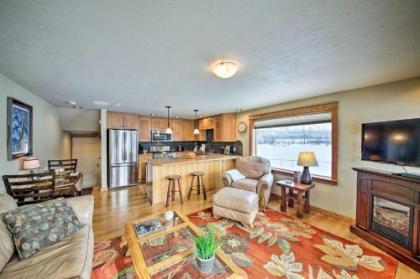 Condo with Porch and mountain View on Lake Pend Oreille