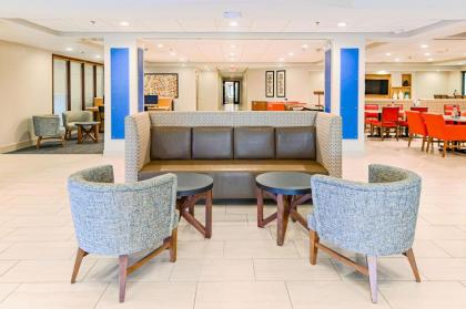 Holiday Inn Express Richmond Airport an IHG Hotel - image 16