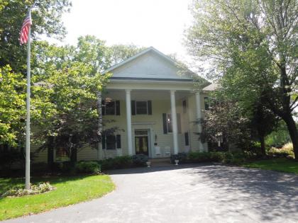 Farrell House Lodge at Sunnybrook Trout Club - image 10