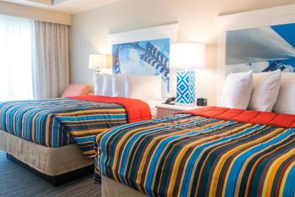 Cedar Point Hotel Breakers - image 10