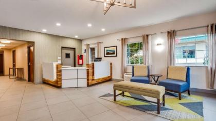 Best Western Sandy Inn - image 19