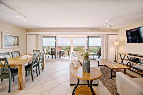 Golden Beach 2 - main image