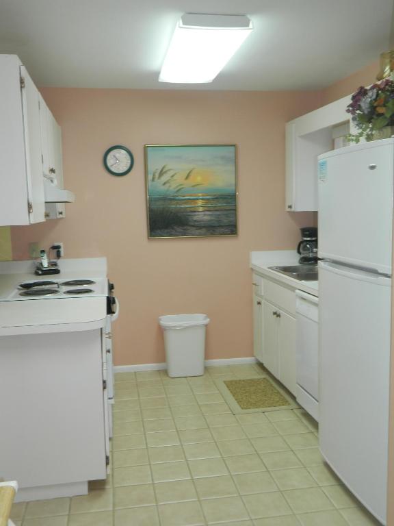 Blind Pass Condo C202 on beautiful Sanibel Island - image 6