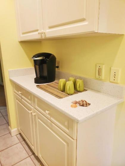 Enjoy sunsets and shelling at resort condo with family - Blind Pass C209 - image 18