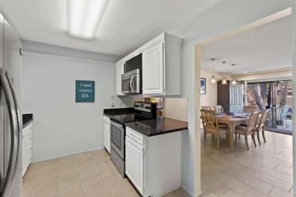 Blind Pass Condo E110 on beautiful Sanibel Island - image 5