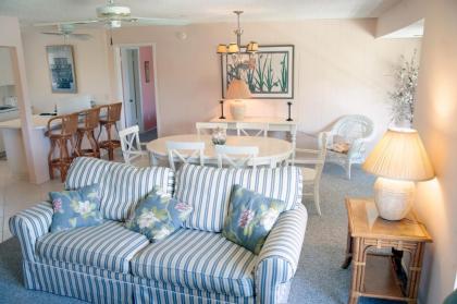 Blind Pass Condo E210 on beautiful Sanibel Island - image 5