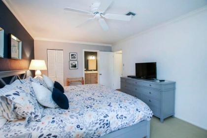 Sunsets & shelling on Sanibel perfect for family - Blind Pass F203 - image 9
