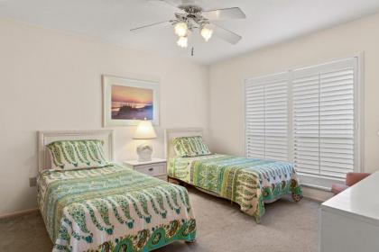 Blind Pass Condo F204 on beautiful Sanibel Island - image 17