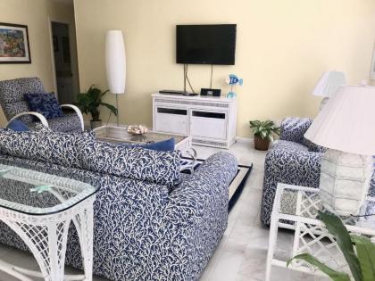 Quiet beach resort condo on famous Bowman's Beach - Blind Pass G103 - image 3