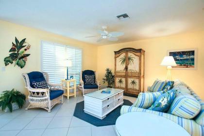 Shelling & sunsets at resort condo perfect for family Blind Pass G104 - image 12