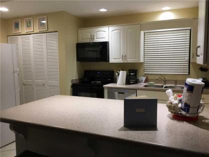 Family style beach resort condo on quiet west end A104 - image 10