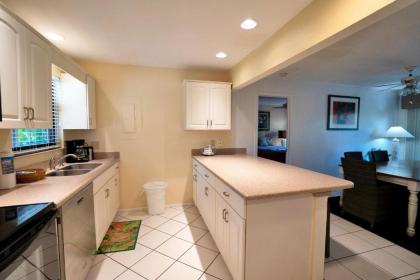 Family style beach resort condo on quiet west end A104 - image 12