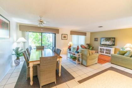 Family style beach resort condo on quiet west end A104 - image 8