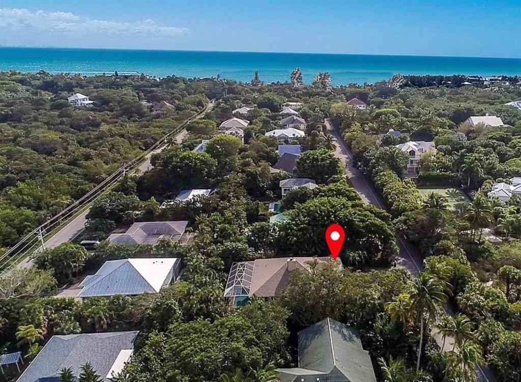 Sanibel Surfsound - main image