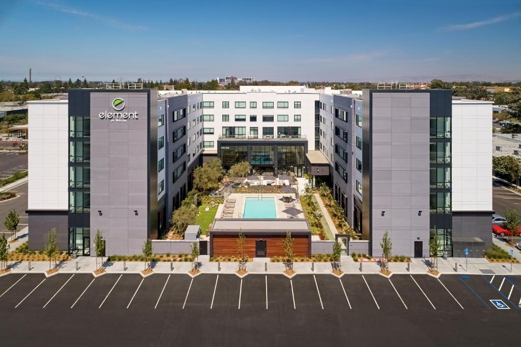 Element Santa Clara - main image