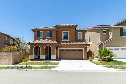 Luxury Modern Home with Club House pool or spa - 6Flags - image 7