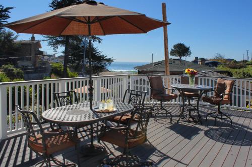 Ocean Echo Inn & Beach Cottages - main image