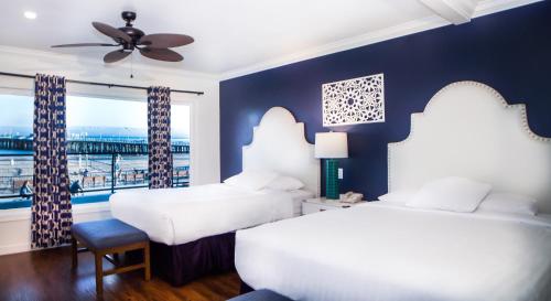 Casablanca Inn on The Beach - image 5