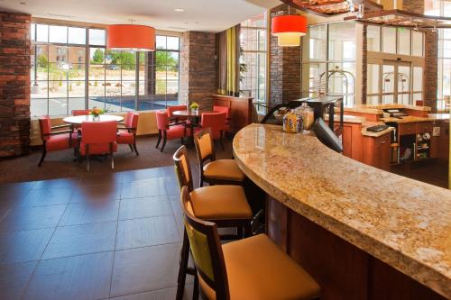 Hyatt Place Santa Fe - image 3